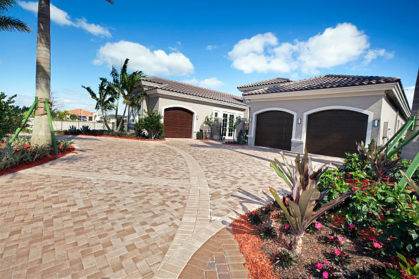 Best Best Driveway Pavers  in Lamar, MO