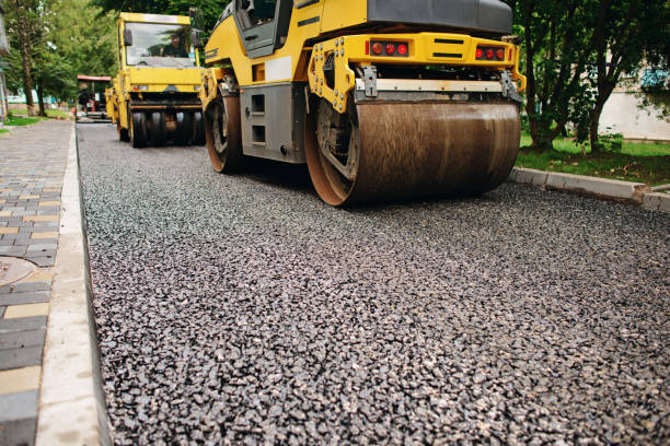 Best Local Driveway Pavers  in Lamar, MO